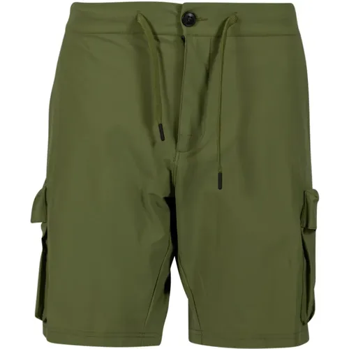 Cargo Shorts Military Side Pockets , male, Sizes: M, L, S, XL - MC2 Saint Barth - Modalova