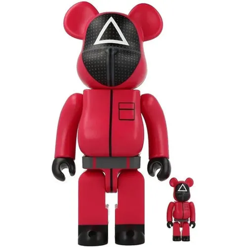 Squid Game Guard Bearbrick Set , male, Sizes: ONE SIZE - Medicom Toy - Modalova