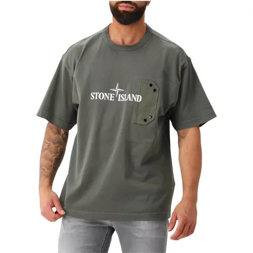 Grünes Logo Taschen Tee , Herren, Größe: 2XL - Stone Island - Modalova