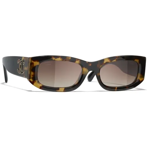 Braune Sonnenbrille Stilvoll Alltagstauglich , Damen, Größe: 52 MM - Chanel - Modalova