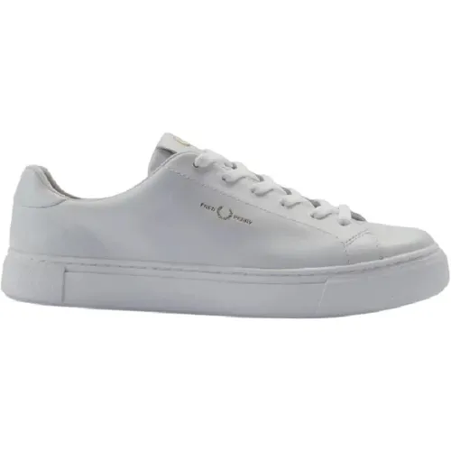 Timeless Leather Sneakers , male, Sizes: 10 UK, 6 UK, 7 UK, 8 UK, 11 UK, 9 UK - Fred Perry - Modalova