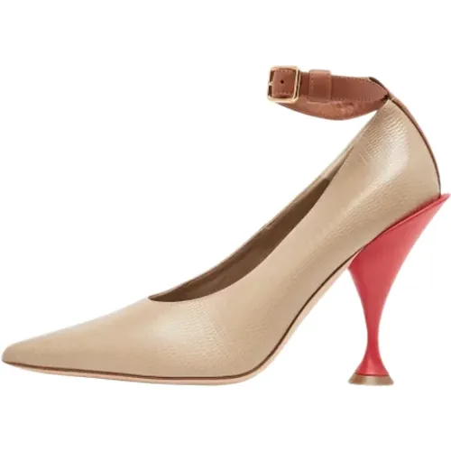 Pre-owned Leather heels , female, Sizes: 7 UK - Burberry Vintage - Modalova