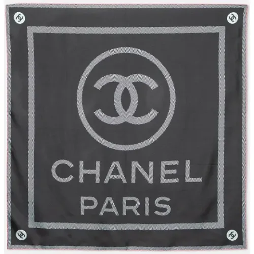 Pre-owned Silk scarves , female, Sizes: ONE SIZE - Chanel Vintage - Modalova