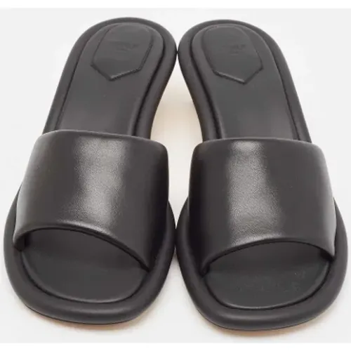 Pre-owned Leather sandals , female, Sizes: 8 UK - Fendi Vintage - Modalova