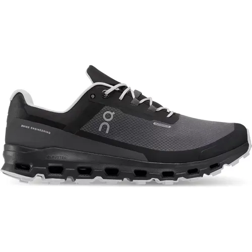 Versatile Waterproof Trail Shoes , male, Sizes: 9 UK, 10 1/2 UK, 10 UK - ON Running - Modalova
