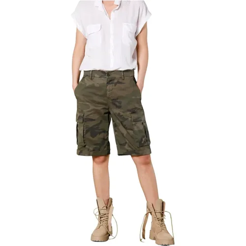 Camouflage Cargo Bermuda Shorts Victoria , Damen, Größe: L - Mason's - Modalova