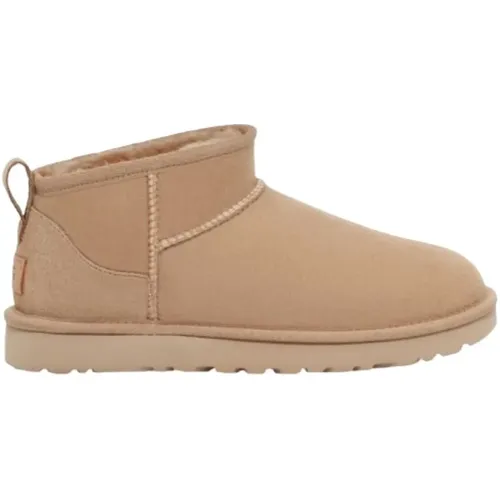 Klassische Ultra Mini Aktualisierung , Damen, Größe: 38 EU - Ugg - Modalova