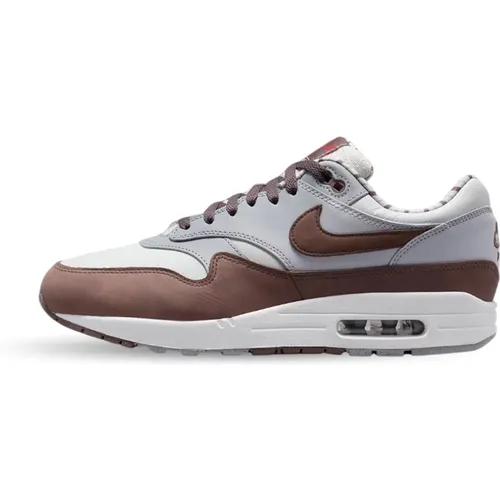 Moderne Air Max Sneakers , Herren, Größe: 44 EU - Nike - Modalova