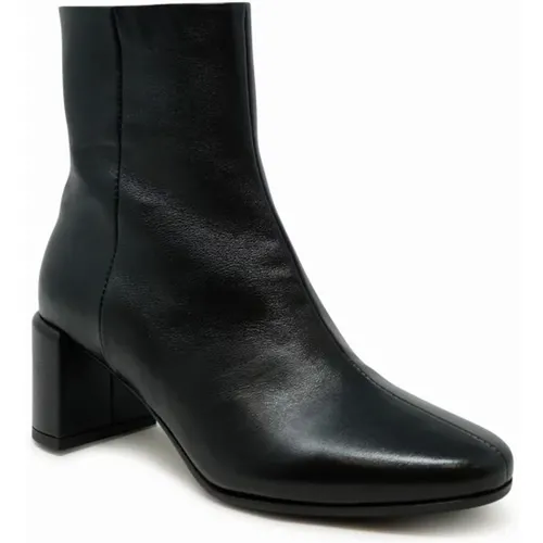 Schwarze Leder-Stiefeletten Fw24 , Damen, Größe: 37 1/2 EU - Halmanera - Modalova