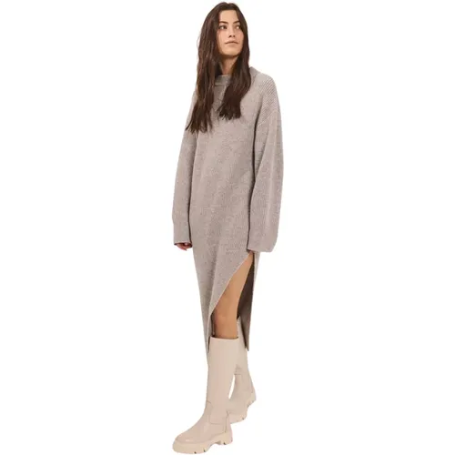 Knitted Long Sleeve Slit Dress , female, Sizes: M, XS, S - Norr - Modalova