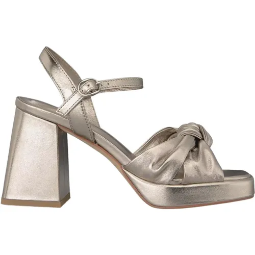 Crossed Strap Block Heel Sandal , female, Sizes: 4 UK - Alma en Pena - Modalova