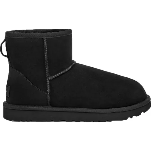 Schwarze Klassische Schaffellstiefel , Damen, Größe: 39 EU - Ugg - Modalova