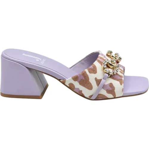 Lilac Leopard Print Flat Shoes , female, Sizes: 5 UK, 7 UK, 6 UK, 4 UK - Jeannot - Modalova