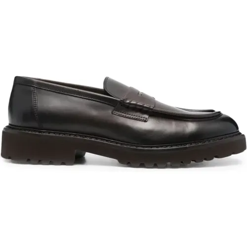 Leather Loafers with Rubber Sole , male, Sizes: 7 UK - Doucal's - Modalova