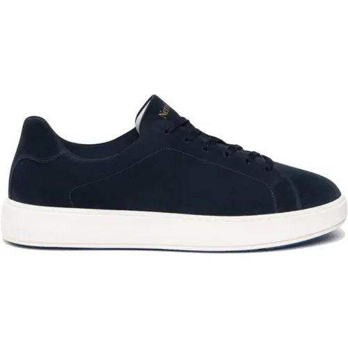 Sneaker , male, Sizes: 9 UK - Nerogiardini - Modalova