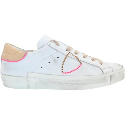 Low Woman Veau Broderie Sneakers , female, Sizes: 4 UK - Philippe Model - Modalova