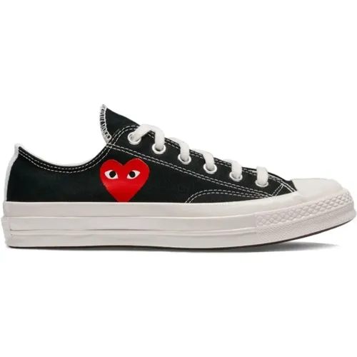 Canvas Heart Sneakers , male, Sizes: 11 UK, 8 1/2 UK, 3 UK, 4 UK, 6 UK, 5 1/2 UK, 7 UK, 5 UK, 12 UK - Comme des Garçons Play - Modalova