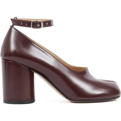 Braune Tabi-Zehen Flache Schuhe , Damen, Größe: 37 1/2 EU - Maison Margiela - Modalova