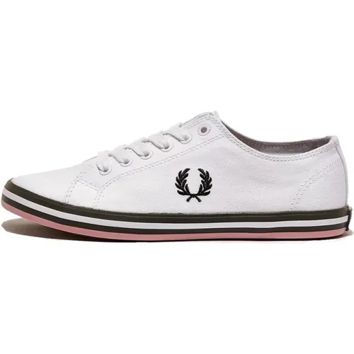 Classic Twill Plimsoll with Laurel Embroidery , female, Sizes: 10 UK, 11 UK - Fred Perry - Modalova