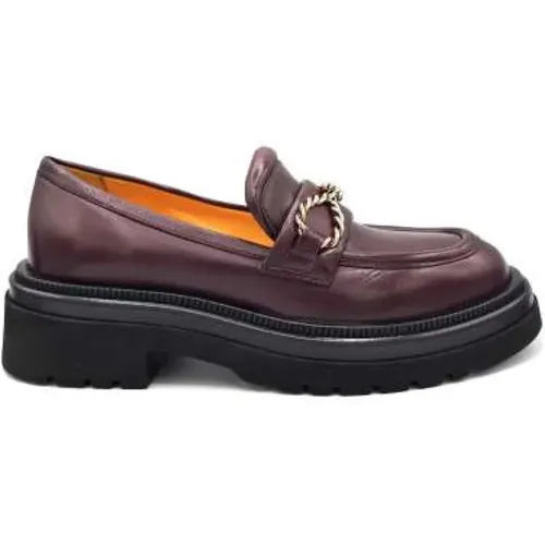 Burgundy Loafer with Gold Buckle , female, Sizes: 4 UK, 5 UK, 3 UK, 6 UK, 7 UK - Mara Bini - Modalova