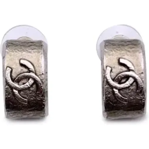 Pre-owned Metal earrings , female, Sizes: ONE SIZE - Chanel Vintage - Modalova