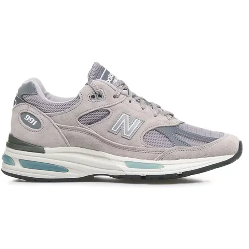 Logo Patch Suede Sneakers , female, Sizes: 8 1/2 UK, 7 UK, 9 1/2 UK, 8 UK, 7 1/2 UK, 6 UK, 10 UK, 5 UK - New Balance - Modalova