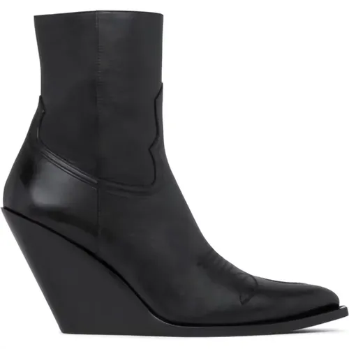 Stylish Leather Boots , female, Sizes: 5 1/2 UK, 3 UK, 5 UK, 4 UK, 4 1/2 UK - Celine - Modalova