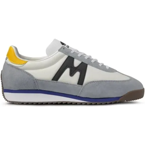 Retro Daylily Sneakers , male, Sizes: 8 1/2 UK, 7 1/2 UK, 8 UK, 6 1/2 UK - Karhu - Modalova