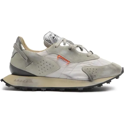 Vintage Effect Sneakers Off White , male, Sizes: 6 UK, 10 UK, 8 UK, 7 UK, 9 UK, 11 UK - RUN OF - Modalova