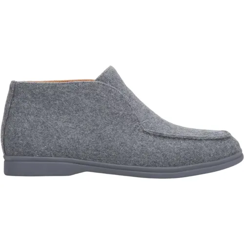 Graue Slip-On Mokassins für Frauen Er00113921 - Estro - Modalova