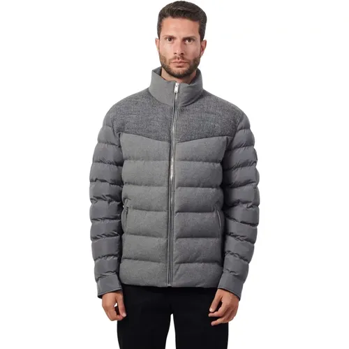 Water-repellent Grey Coat with Wool Panel , male, Sizes: S - Hugo Boss - Modalova