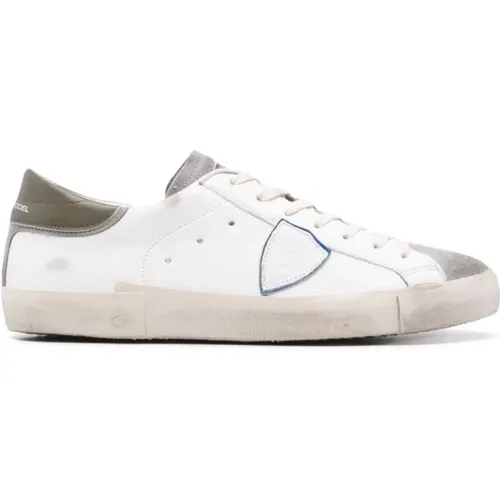 Distressed Sneakers with Suede Panelling , male, Sizes: 6 UK, 7 UK, 11 UK - Philippe Model - Modalova