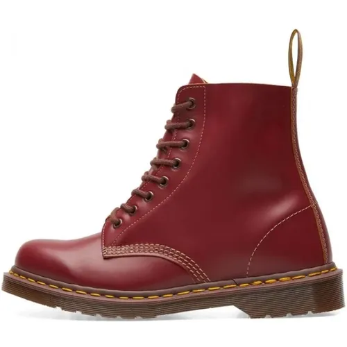 Handmade Vintage 1460 Boots with Quilon Leather , male, Sizes: 9 UK, 10 UK, 6 UK, 11 UK, 7 UK, 5 UK, 4 UK, 8 UK, 3 UK - Dr. Martens - Modalova