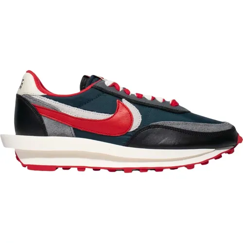 Limited Edition Waffle sacai University Red , male, Sizes: 10 UK, 2 1/2 UK, 3 1/2 UK, 14 1/2 UK, 13 1/2 UK, 13 UK, 1 1/2 UK, 2 UK, 11 UK, 6 1/2 UK, 6 - Nike - Modalova