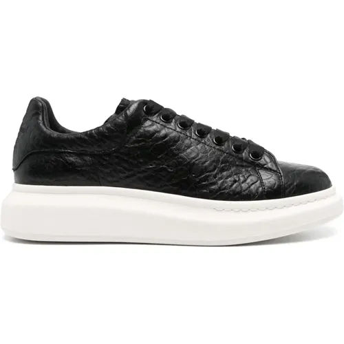 Leather Sneakers Round Tip , male, Sizes: 6 UK, 7 UK, 8 UK, 5 UK, 10 UK - alexander mcqueen - Modalova