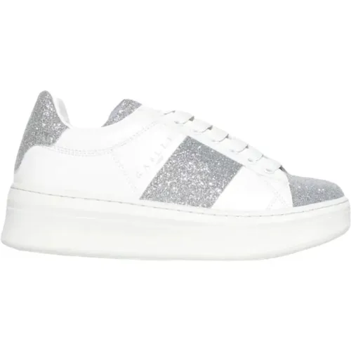 Low-Top Sneakers , female, Sizes: 6 UK, 7 UK, 4 UK, 2 UK, 3 UK, 8 UK, 5 UK - Gaëlle Paris - Modalova