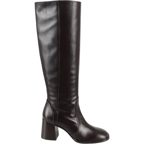 Chic Nola Boot for Women , female, Sizes: 6 1/2 UK, 4 UK, 7 UK - Stuart Weitzman - Modalova