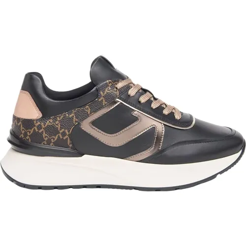 Sneakers with Italian Quality , female, Sizes: 3 UK - Nerogiardini - Modalova