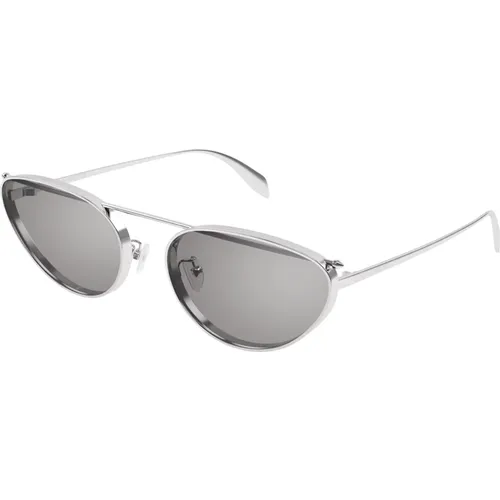 Silver/Grey Sunglasses Am0424S , female, Sizes: 62 MM - alexander mcqueen - Modalova