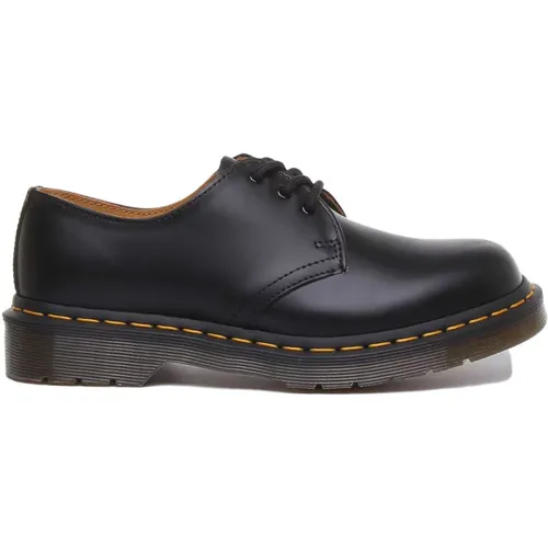 Classic 3-Eyelet Shoe , male, Sizes: 6 UK, 2 UK - Dr. Martens - Modalova