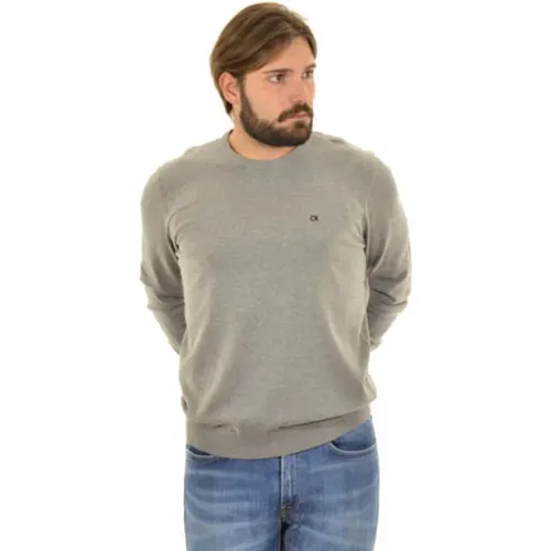 Grauer Pullover mit Logodetail - Calvin Klein - Modalova