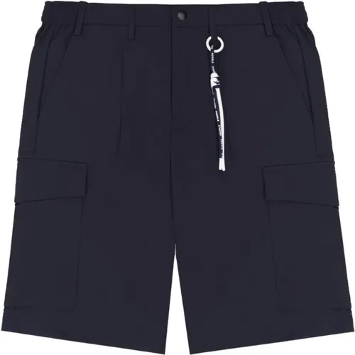 Shorts for Urban Style , male, Sizes: XL, M, 2XL, 3XL, S, L, 4XL - People of Shibuya - Modalova