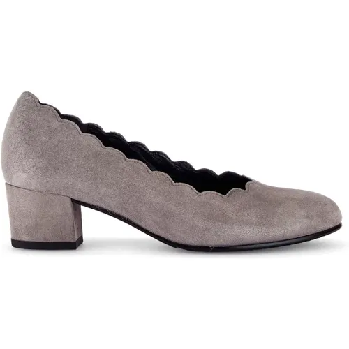 Taupe Leder Wellen Pumps , Damen, Größe: 42 1/2 EU - Gabor - Modalova