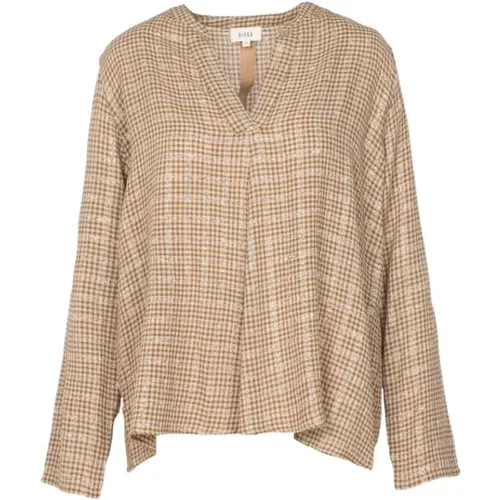 Checked blouse , female, Sizes: S - Diega - Modalova
