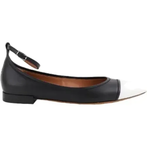 Pre-owned Leather flats , female, Sizes: 4 UK - Givenchy Pre-owned - Modalova