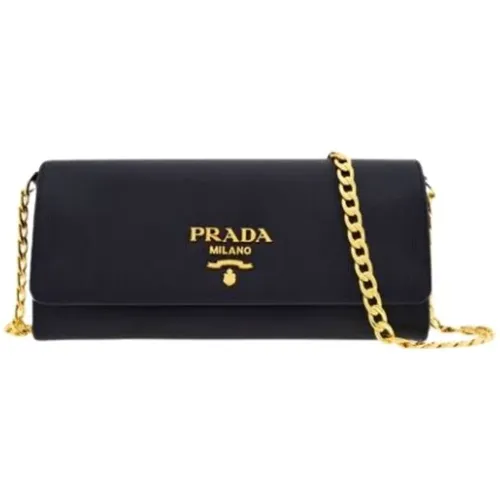 Schwarze Leder Vitello Clutch Tasche mit Kettenriemen und goldener Markendetail - Prada - Modalova