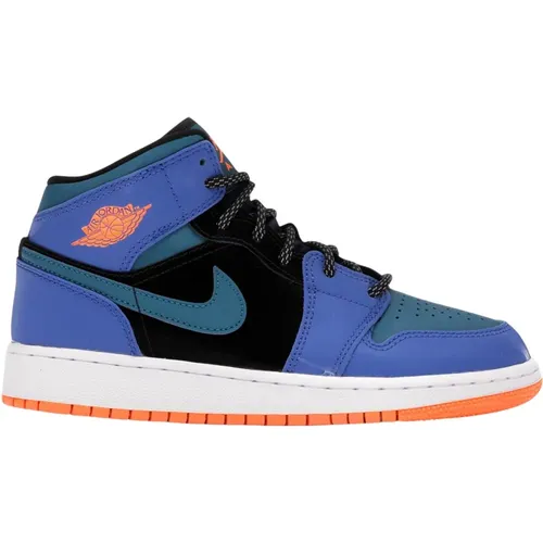 Limited Edition Air Jordan 1 Mid , male, Sizes: 6 UK, 4 1/2 UK, 4 UK, 5 UK, 2 1/2 UK, 3 1/2 UK, 2 UK - Nike - Modalova