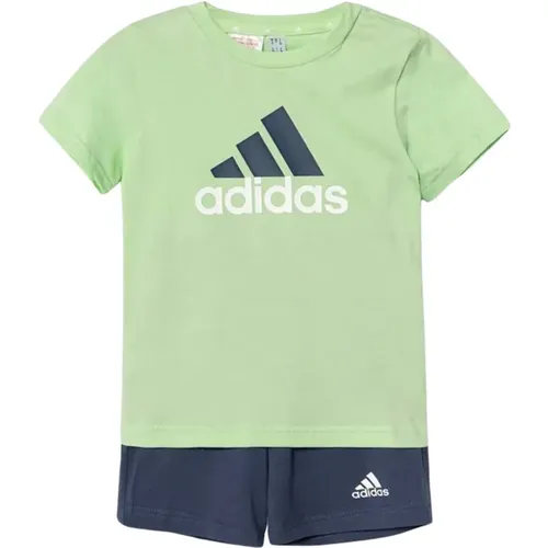 Grünes Kleid Essentials Set Adidas - Adidas - Modalova