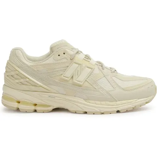 Sneakers for a Stylish Look , female, Sizes: 2 UK, 3 1/2 UK, 5 UK, 1 1/2 UK, 4 UK - New Balance - Modalova