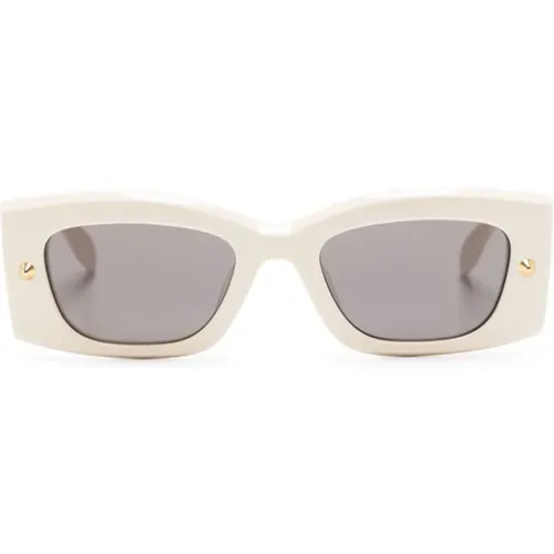 Feminine Sunglasses - Sleek Design , female, Sizes: ONE SIZE - alexander mcqueen - Modalova